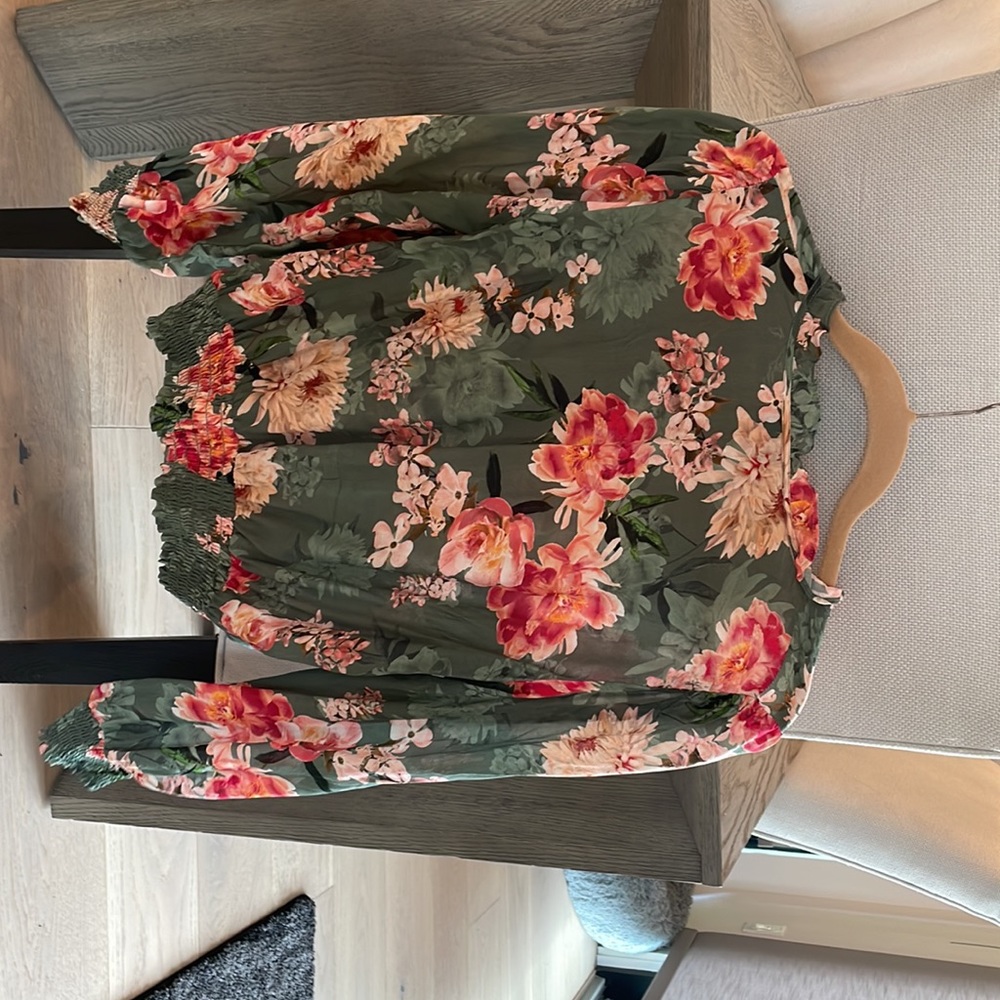 Blouse - Picture 5 of 8